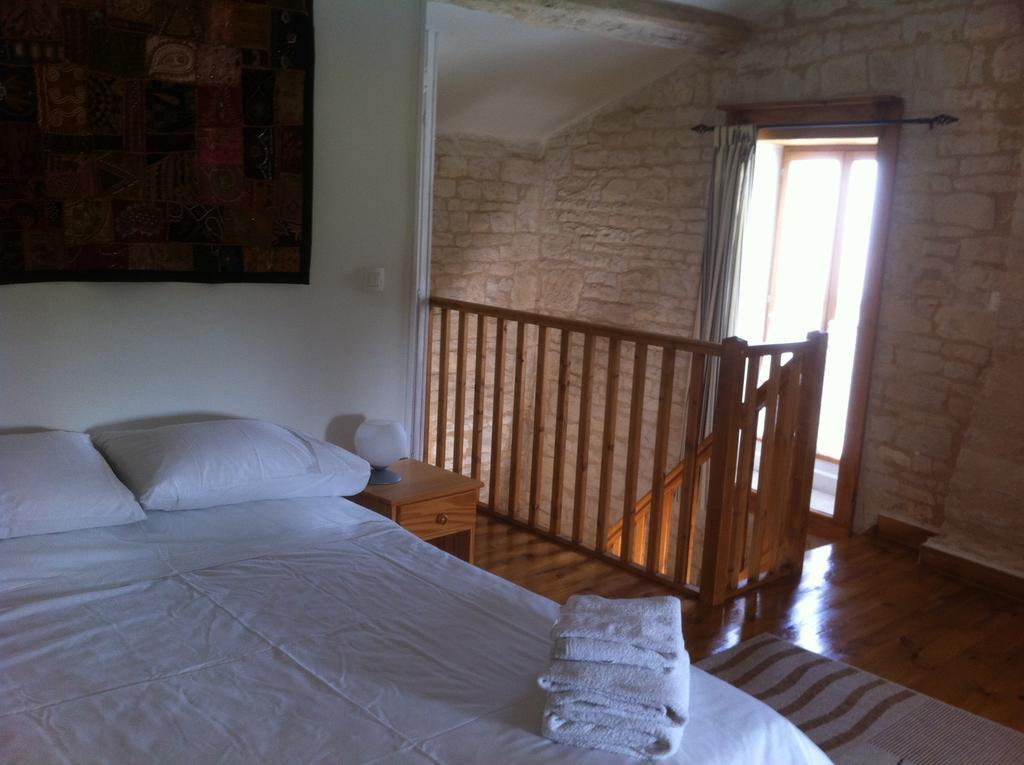 La Petite Maison Crezieres Habitación foto